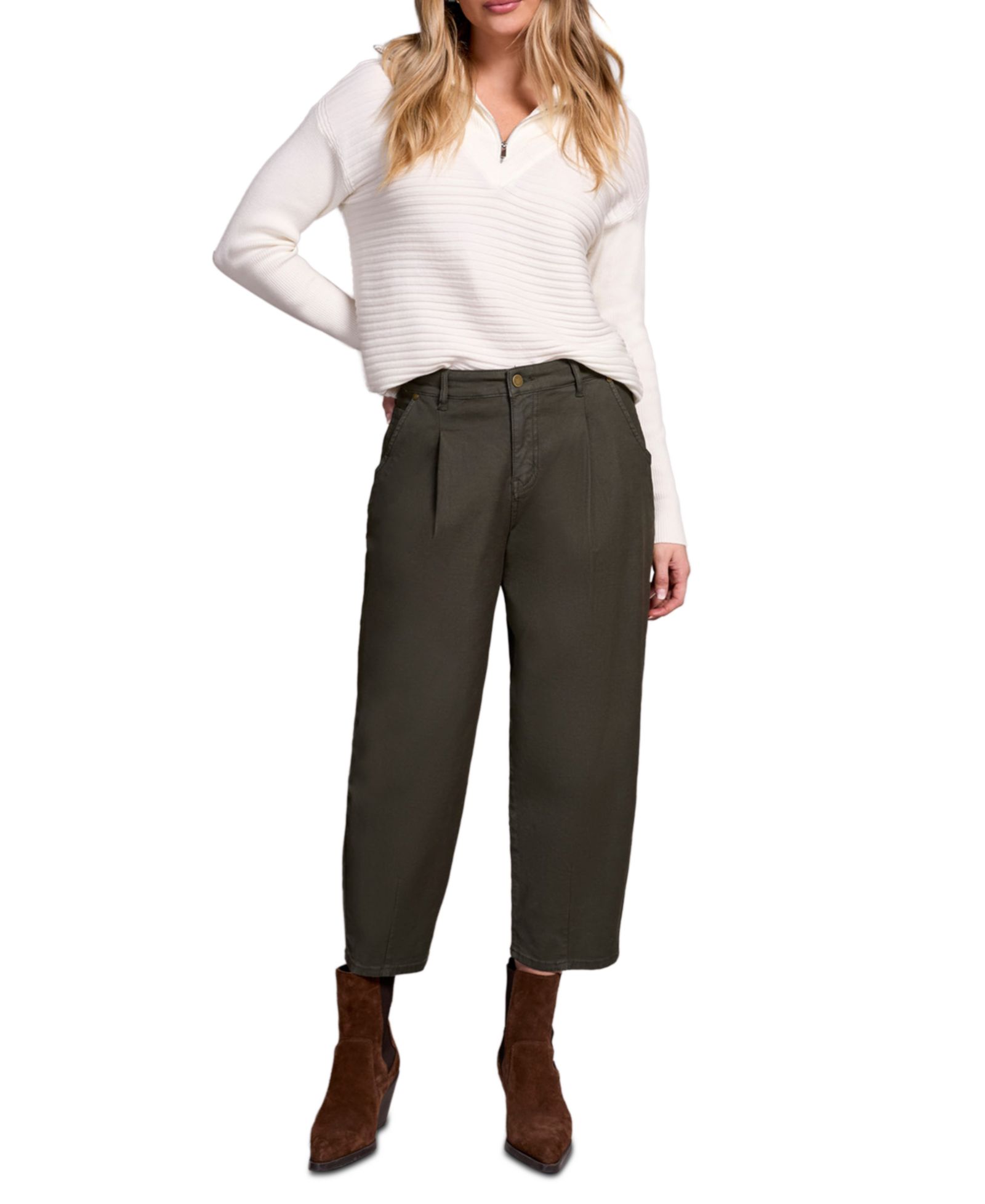TRIBAL Women's Audrey Mid Rise Girlfriend Barrel Crop Jeans