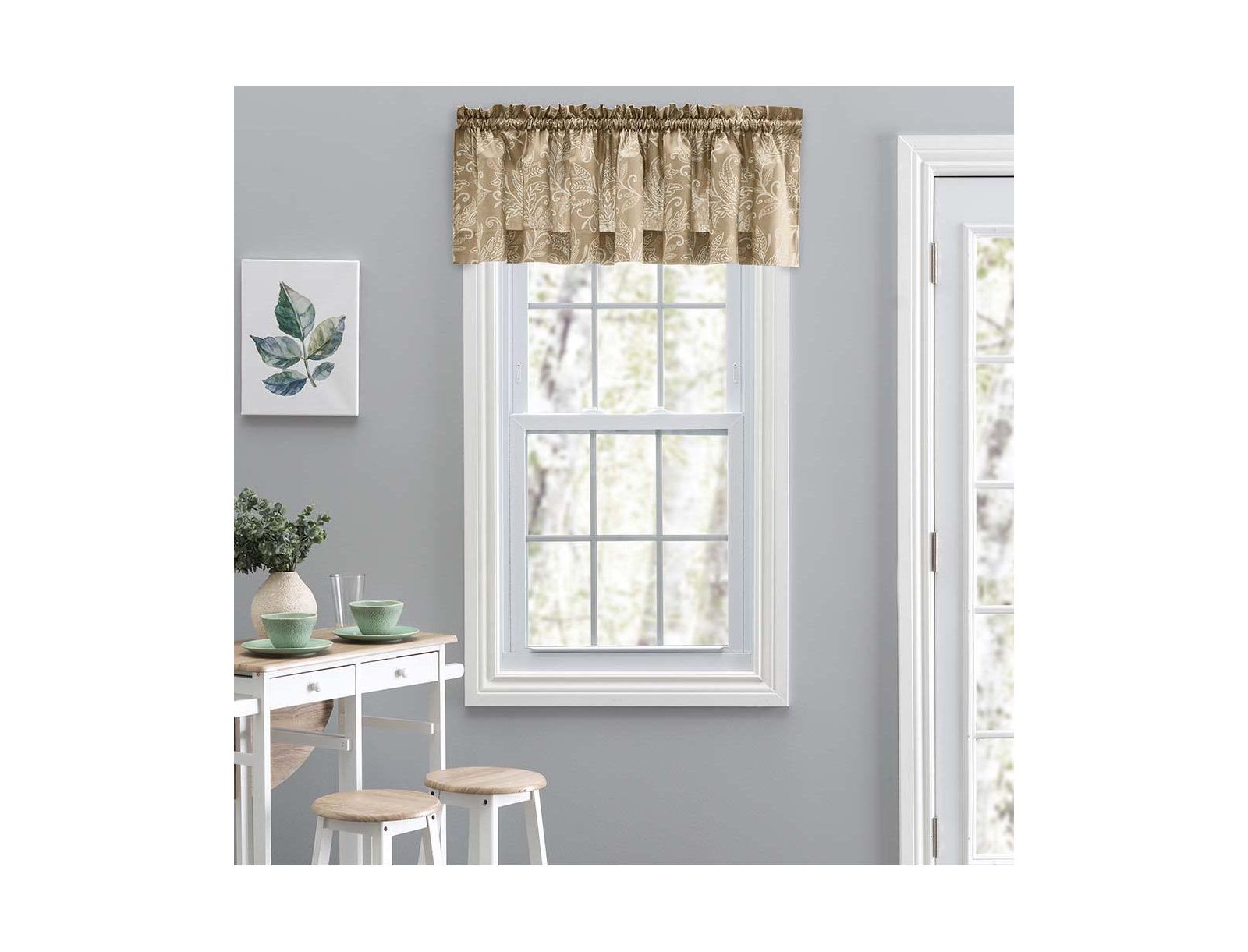 Ellis Curtain Lexington Leaf Pattern on Colored Ground Tailored Valance