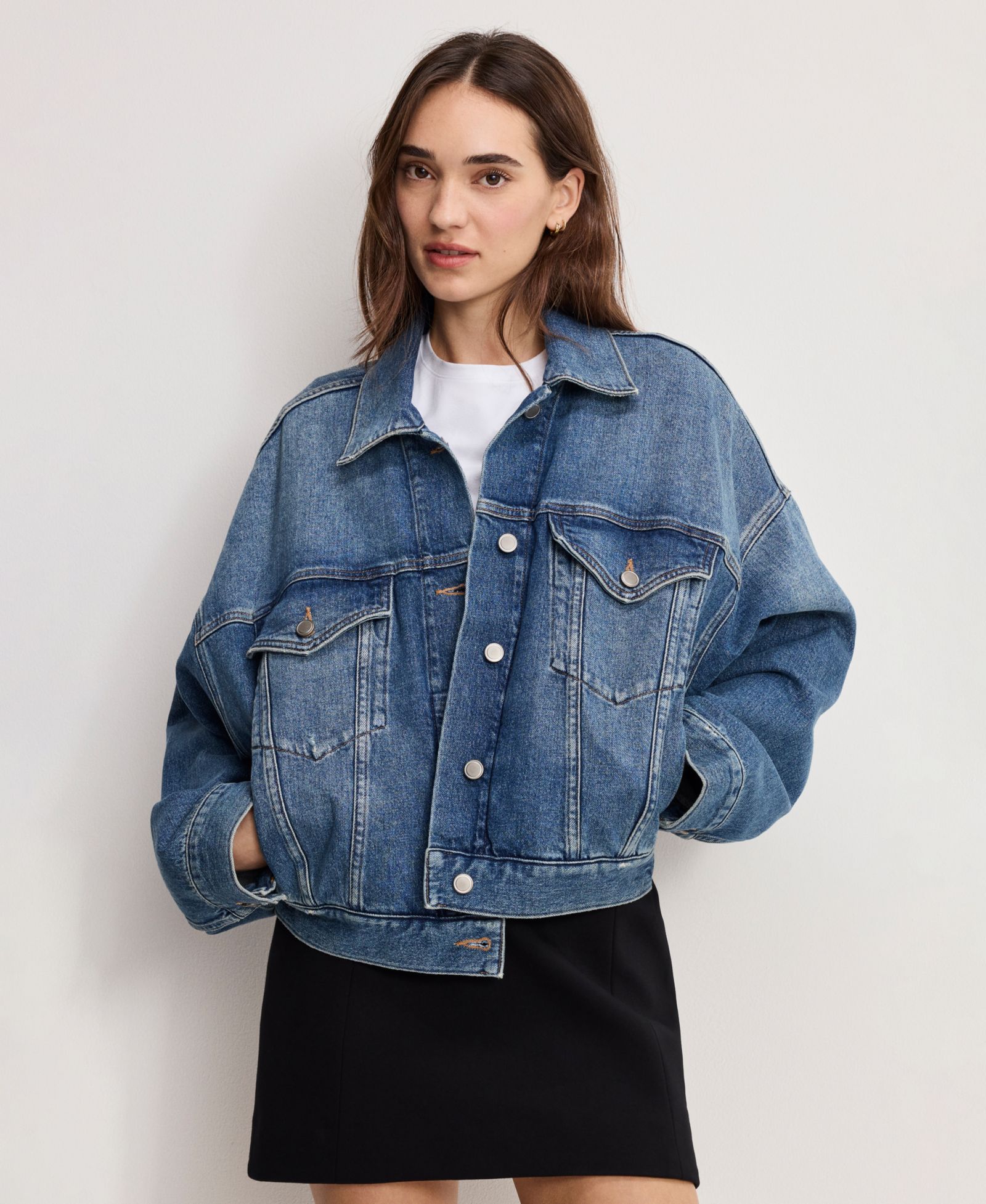 Good American Women's Pleated Cropped Trucker Jacket