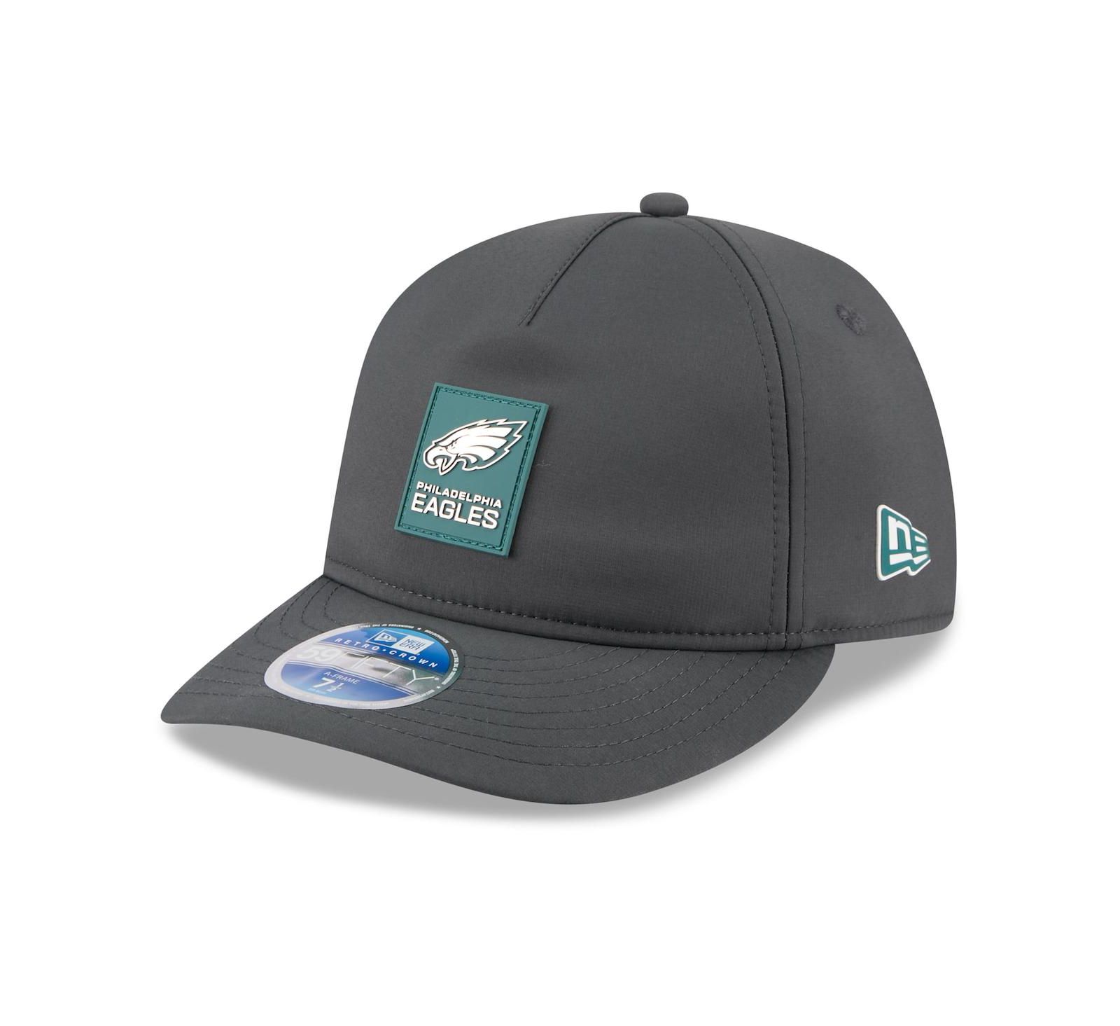 Мужская кепка New Era Philadelphia Eagles 2025 Sideline Cold Weather Retro Crown 59FIFTY Fitted