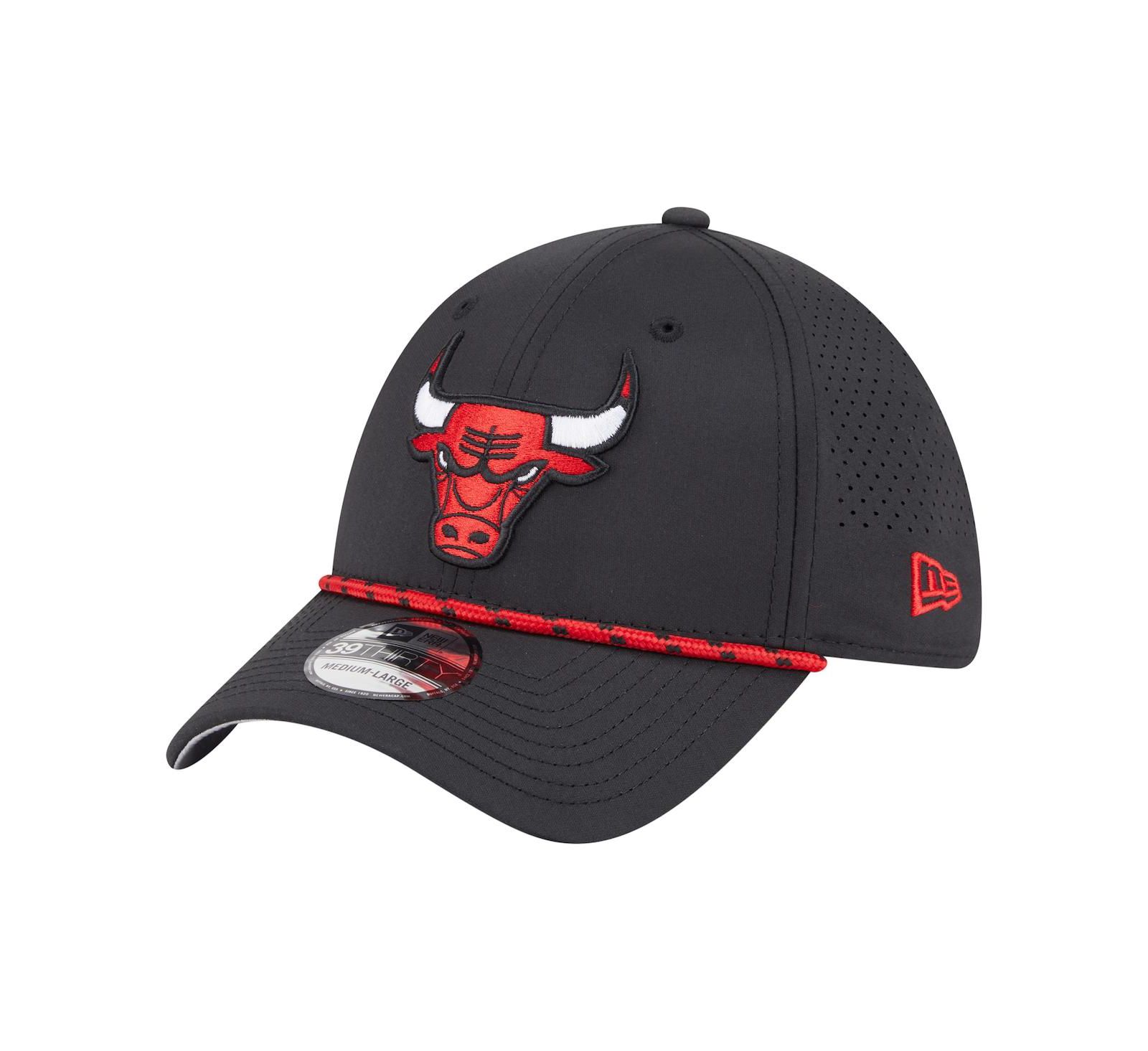 Кепка New Era Men's Black Chicago Bulls Featherweight Poly Rope Flex 39Thirty