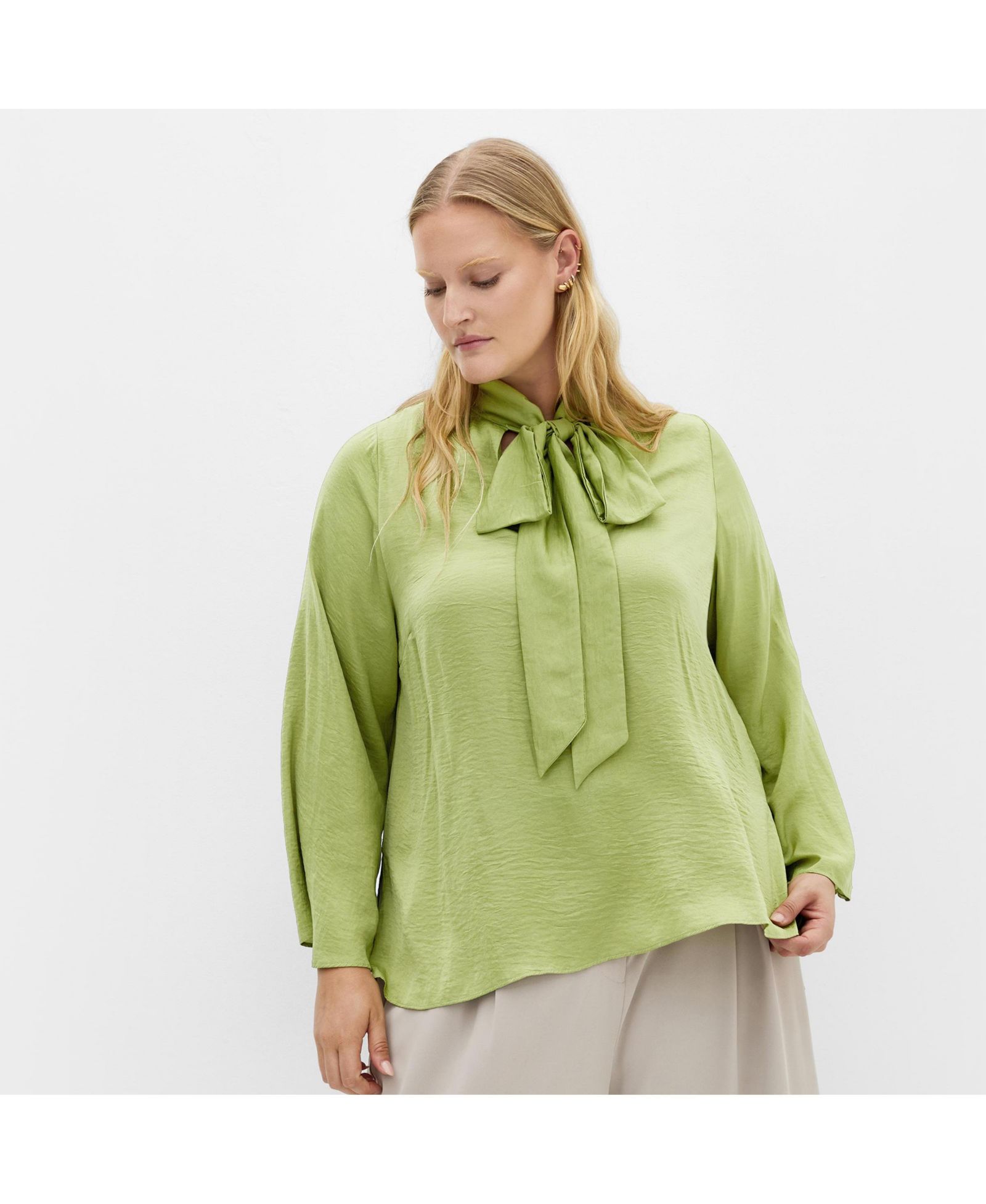 CITY CHIC Plus Size Mahalia Neck Tie Top