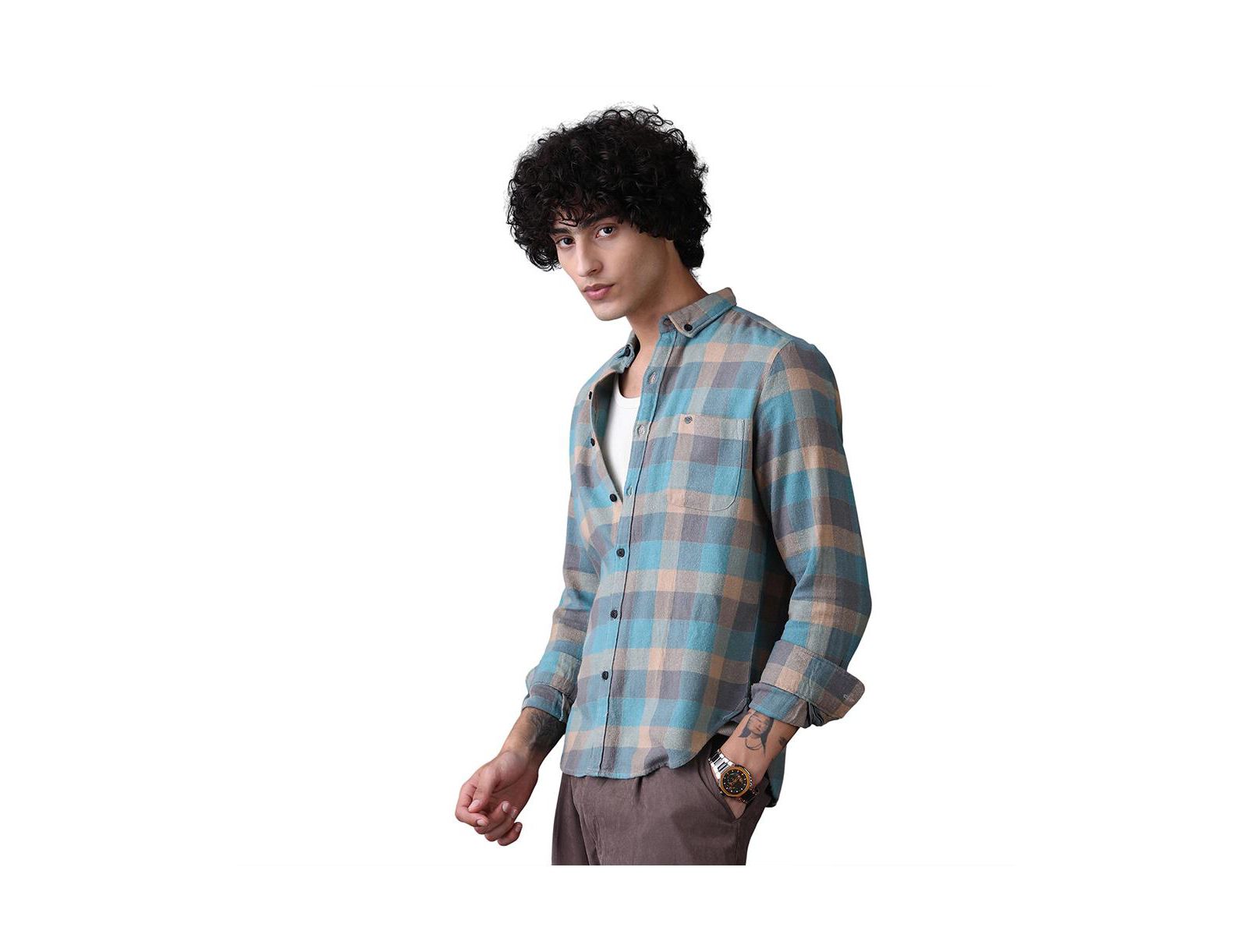 Campus Sutra Men's Sky Blue & Ecru Beige Block-Buffalo Regular Shirt