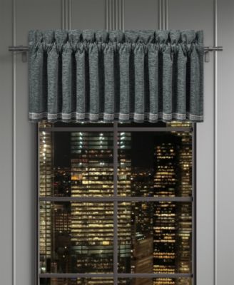 Прямая занавеска J Queen New York Parallel Window Straight Valance 18" x 88"