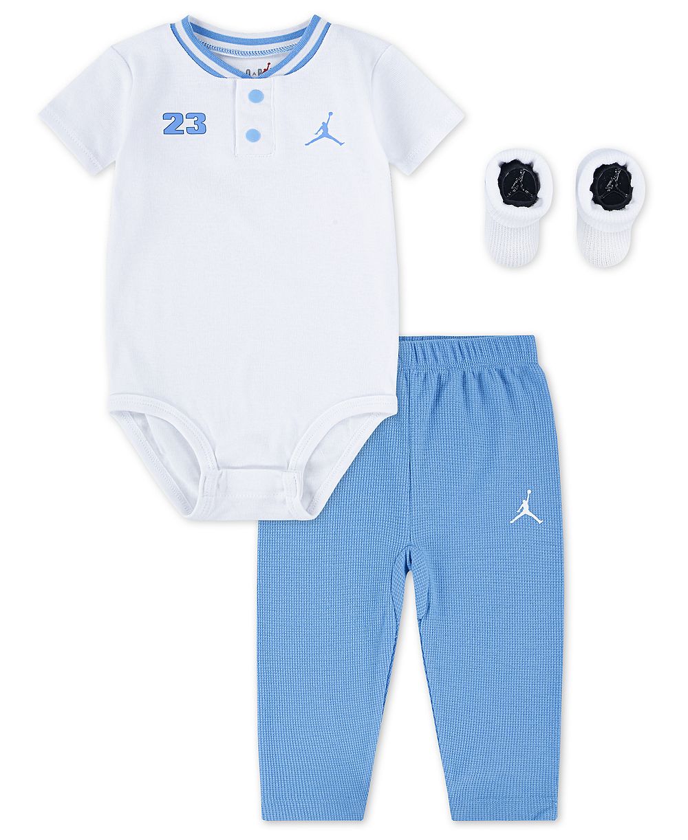 Детский комплект Jordan Jumpman Bodysuit Pants and Socks 3-Piece