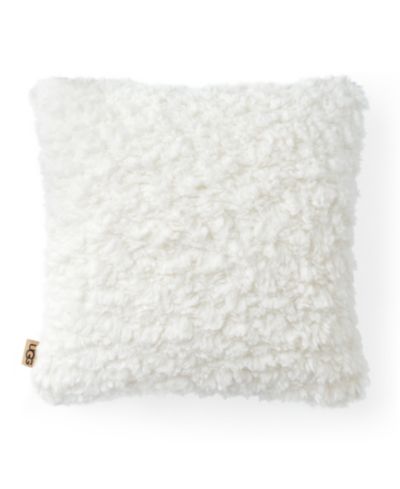 Декоративная подушка UGG® Shira Textured 20" x 20"