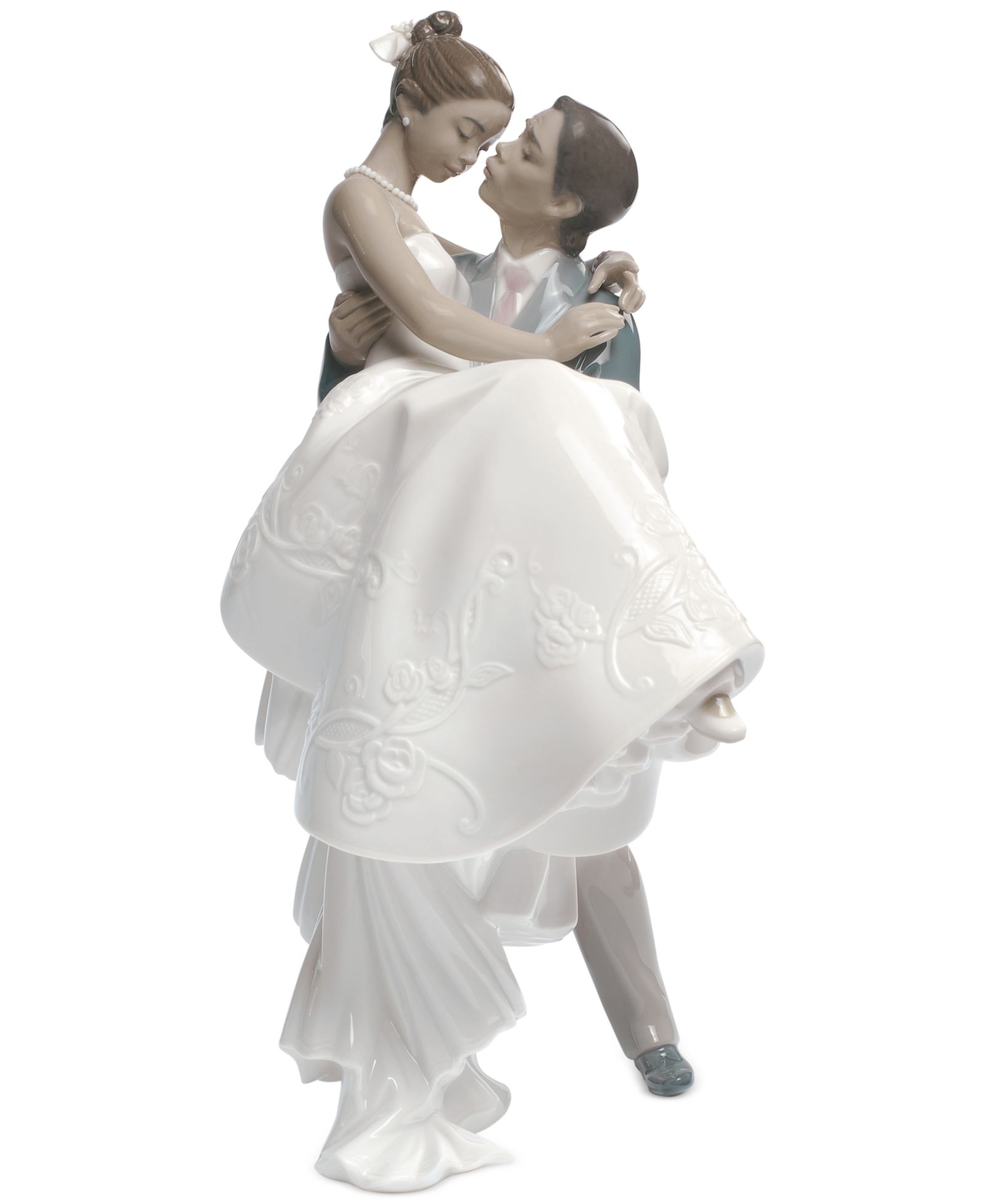 Фарфоровая фигурка Lladró The Happiest Day