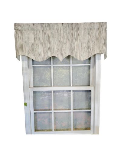 RLF Home Varvara Regal 3" Rod Pocket Lining Luxurious and Elegant Window Treatment Valance