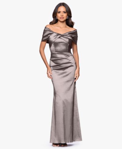 Betsy & Adam Women's Off-The-Shoulder Ruched Long Gown