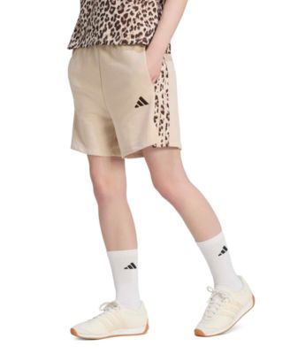 Женские шорты adidas Seasonal Essentials с принтом 3-Stripes