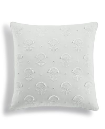 Charter Club Декоративная подушка с вышивкой Eyelet, 18" x 18"