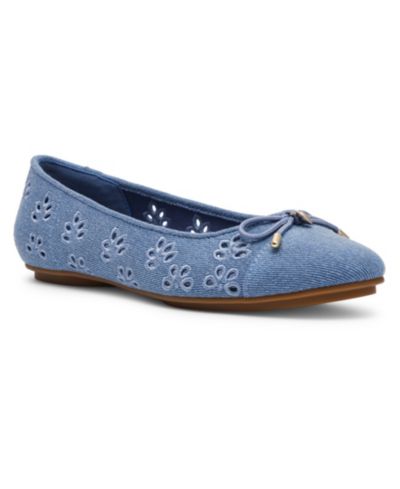 Anne Klein Women's Luci Eyelet Cap Toe Ballet Flats