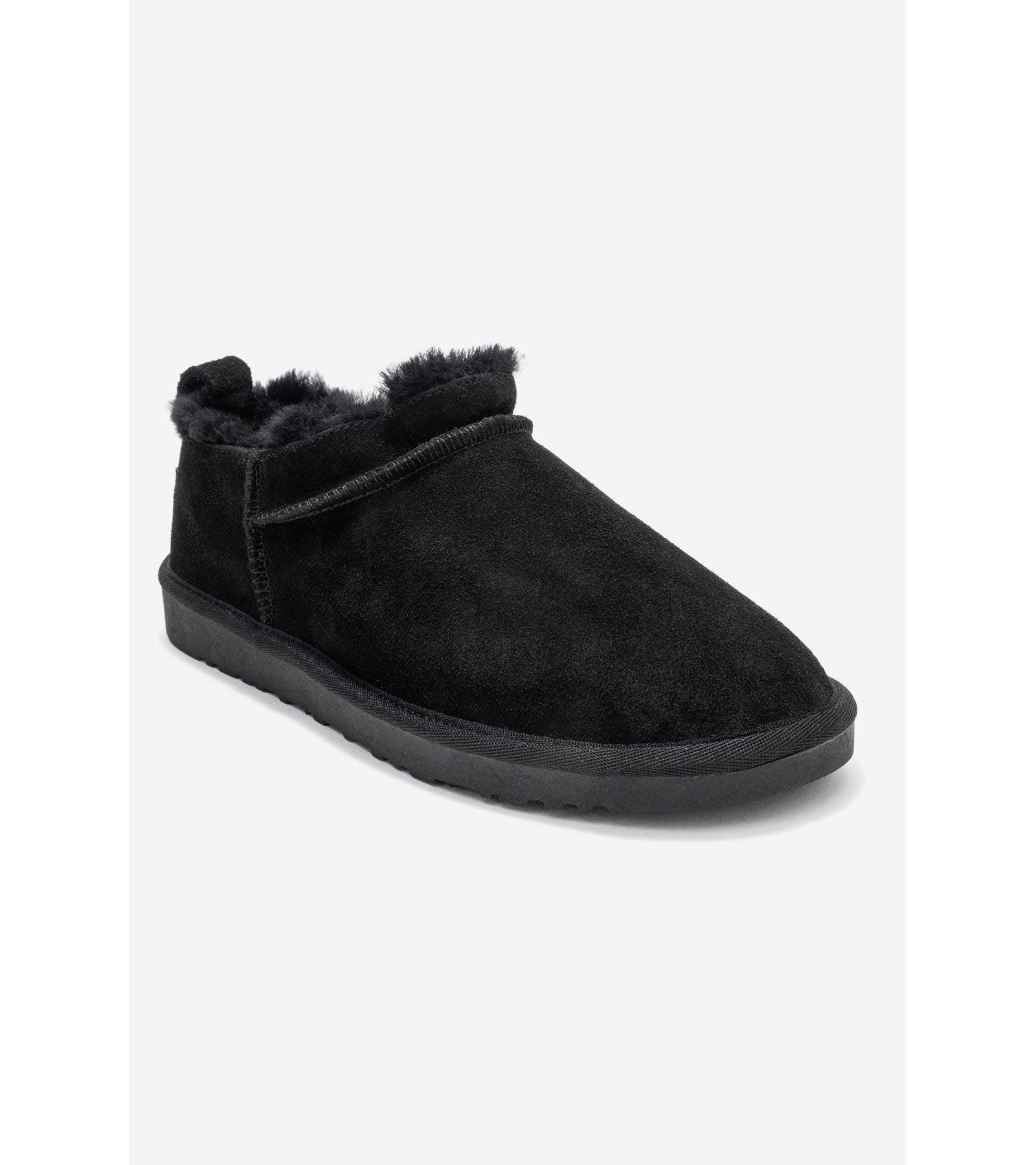 Forever & Always Shoes Yukon Leather Ankle Boot (Women)