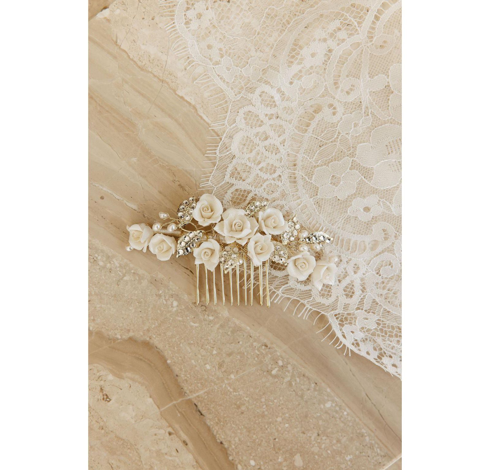 Цветочный гребень Untamed Petals Victoria Crystal Floral