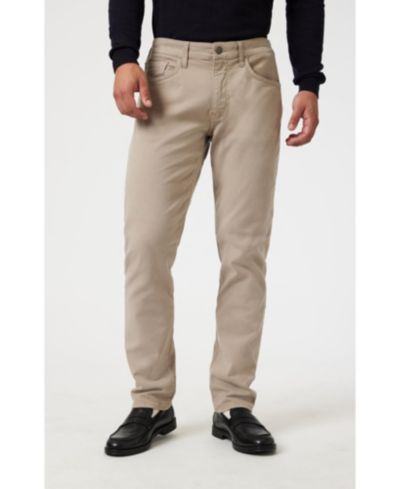 Мужские джинсы Mavi Jeans Men's Marcus Slim Straight Leg в цвете Latte Luxe Twill