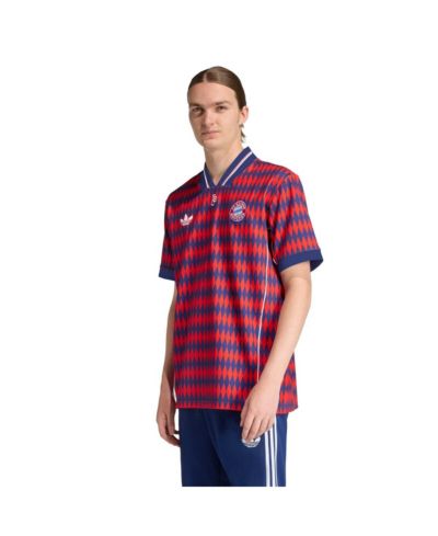 Спортивная джерси Adidas Bayern Munich Lifestyler красная, Мужская и Женская