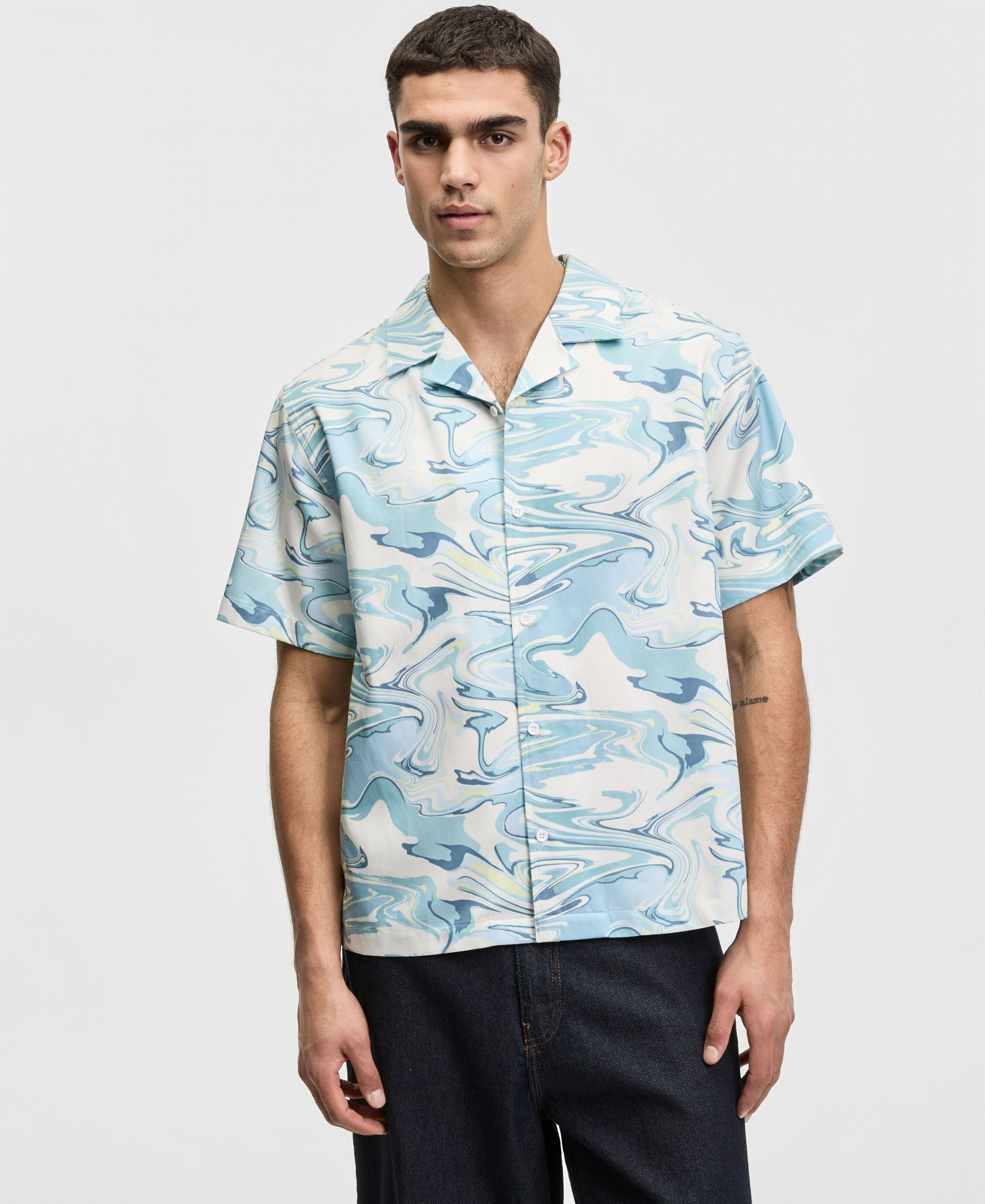 Мужская рубашка Mode of One Relaxed-Fit Water Camo Short-Sleeve