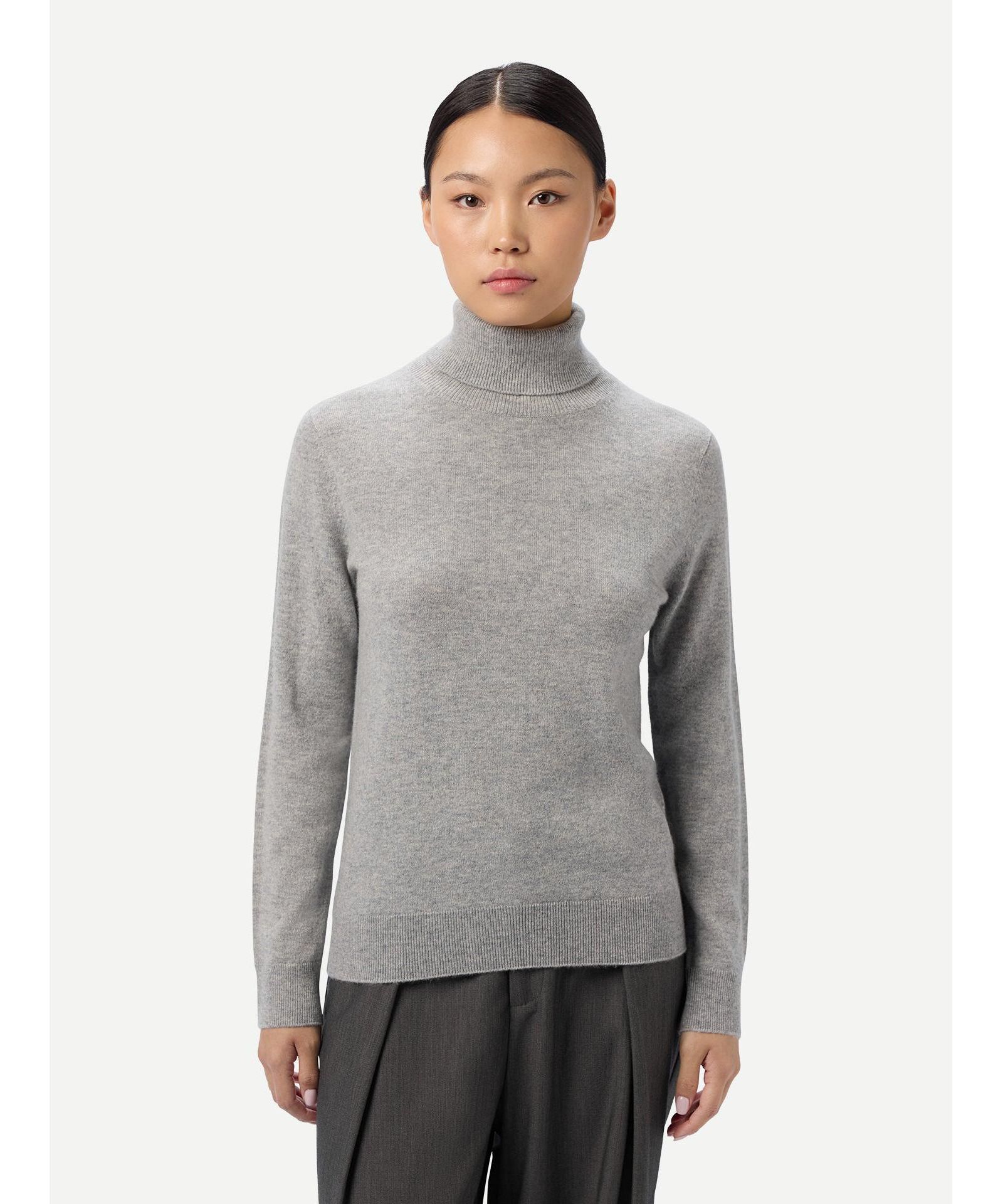 Gobi Cashmere Women's Timeless Cashmere Turtleneck Sweater
