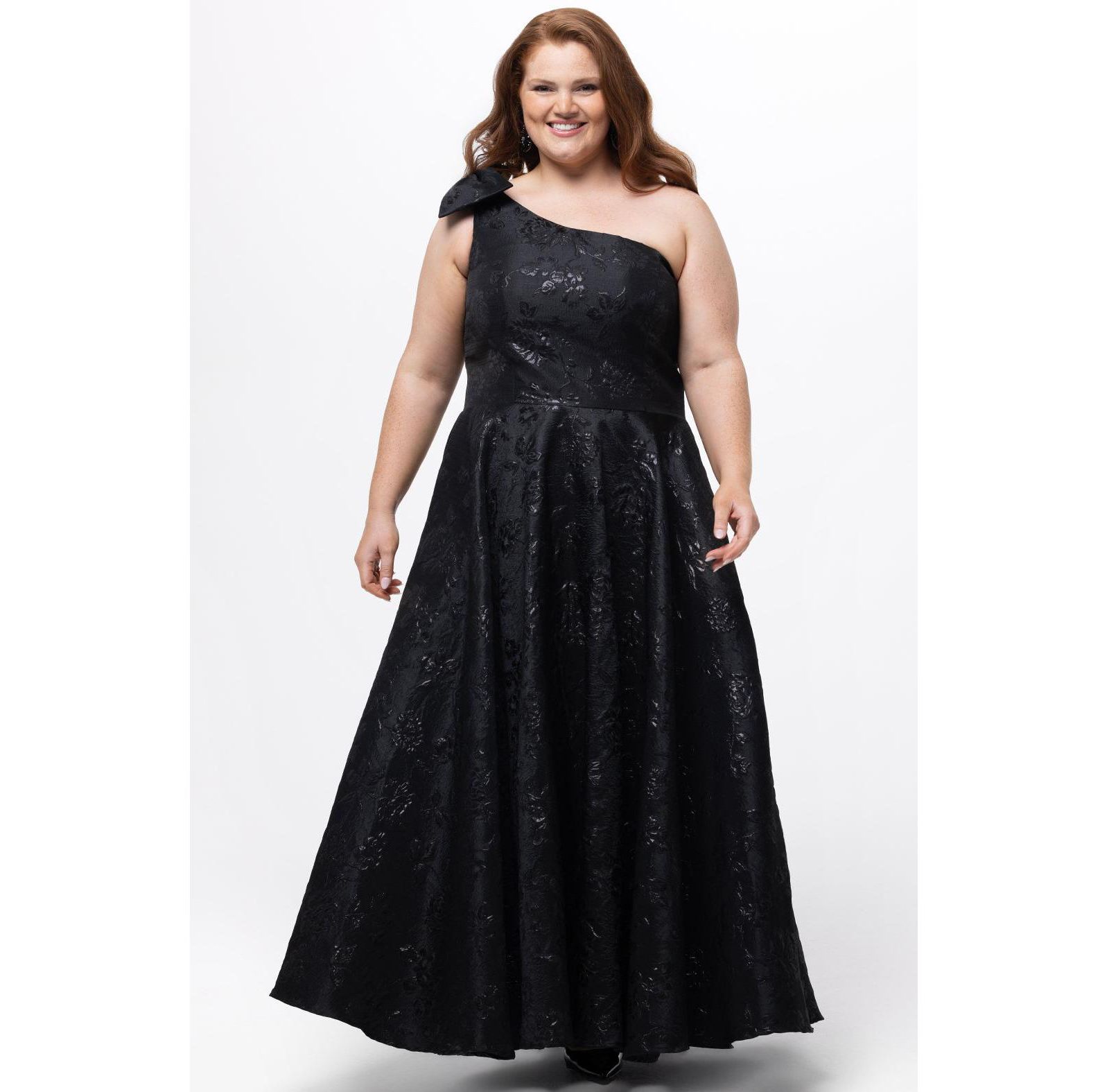 Женское вечернее платье Celebrations by Sydney's Closet Plus Size