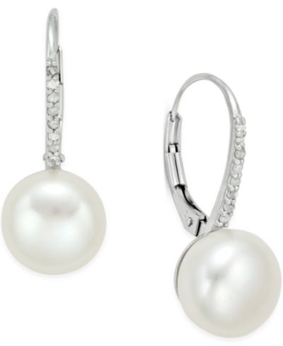 Серьги Leverback с пресноводным жемчугом (10mm) и бриллиантом (1/10 ct. t.w.) из стерлингового серебра или 18k золота