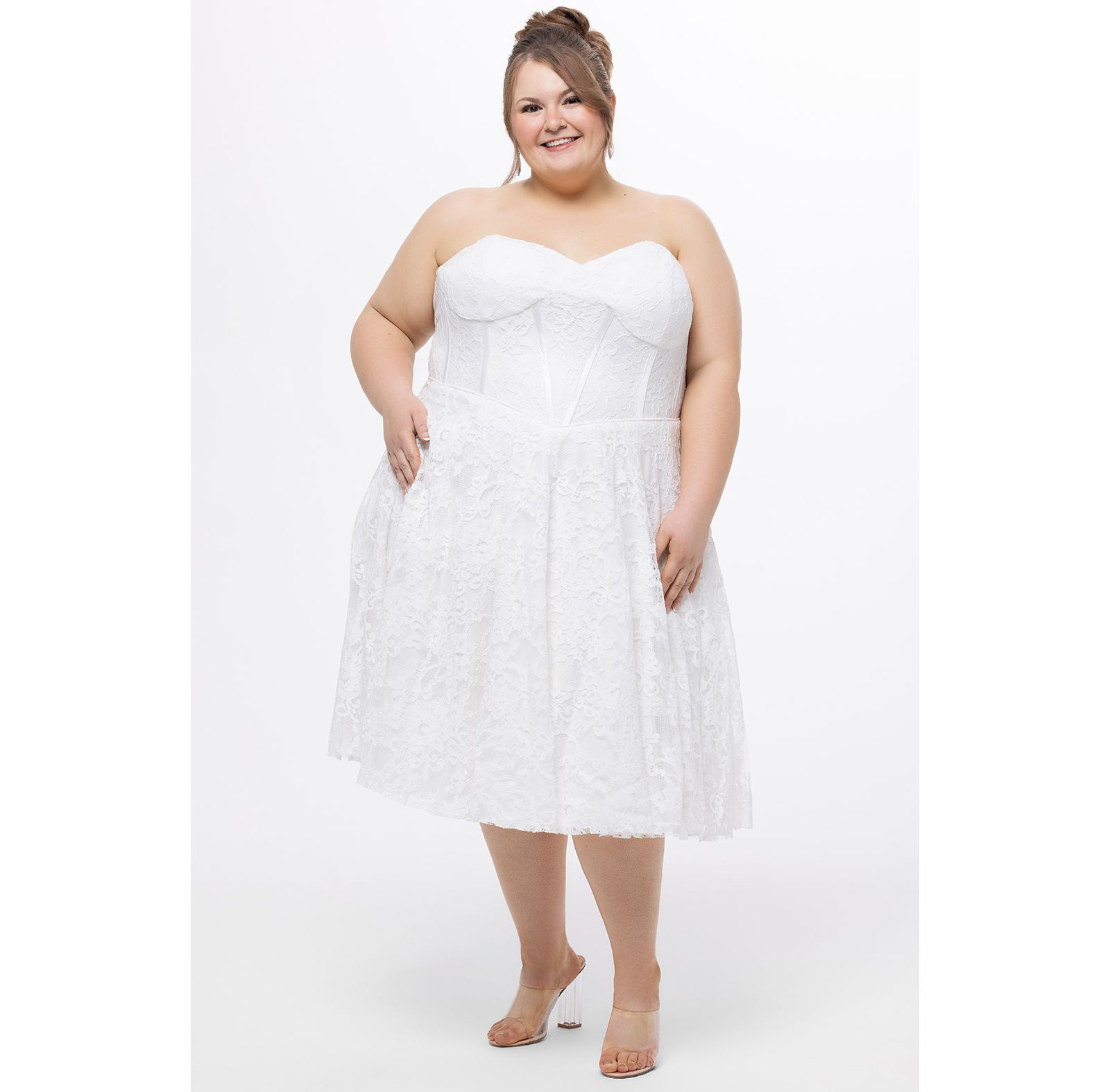 Женское вечернее платье Celebrations by Sydney's Closet Sweetheart Strapless Lace Bustier