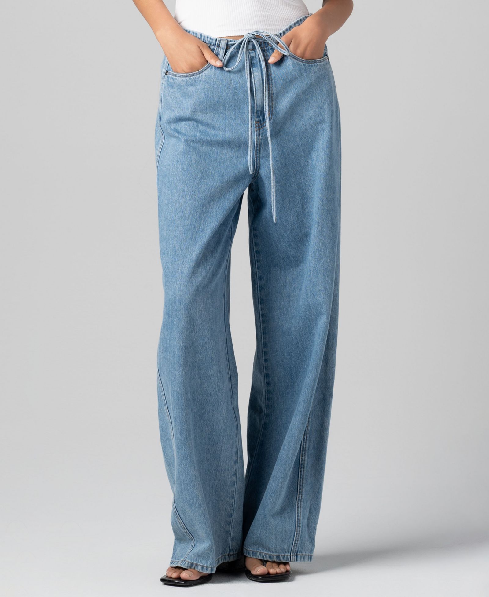 Женские джинсы BLANK NYC Women's Low-Rise Baggy Fit