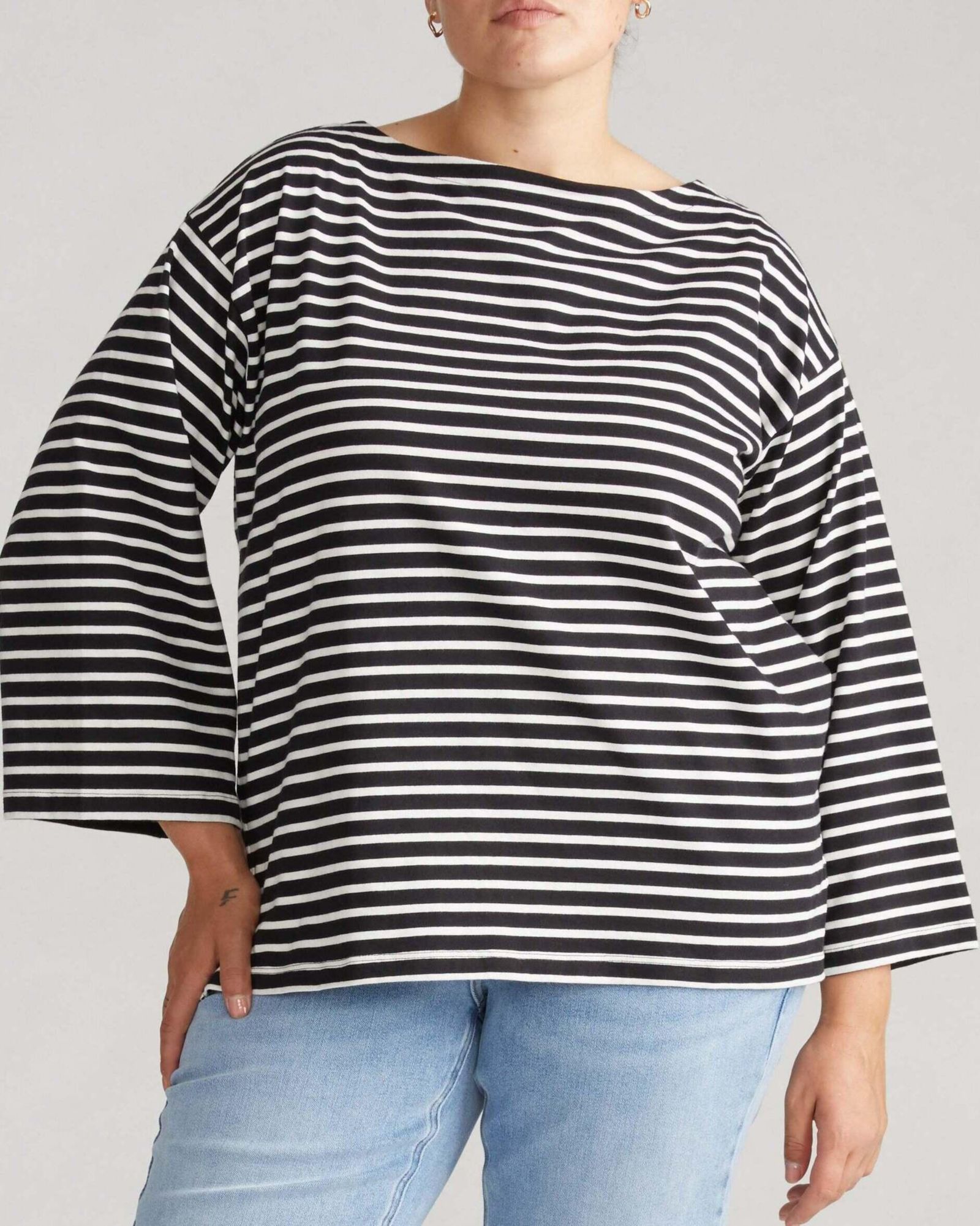 Топ Universal Standard Plus Size Montauk Breton Stripe Bell Sleeve