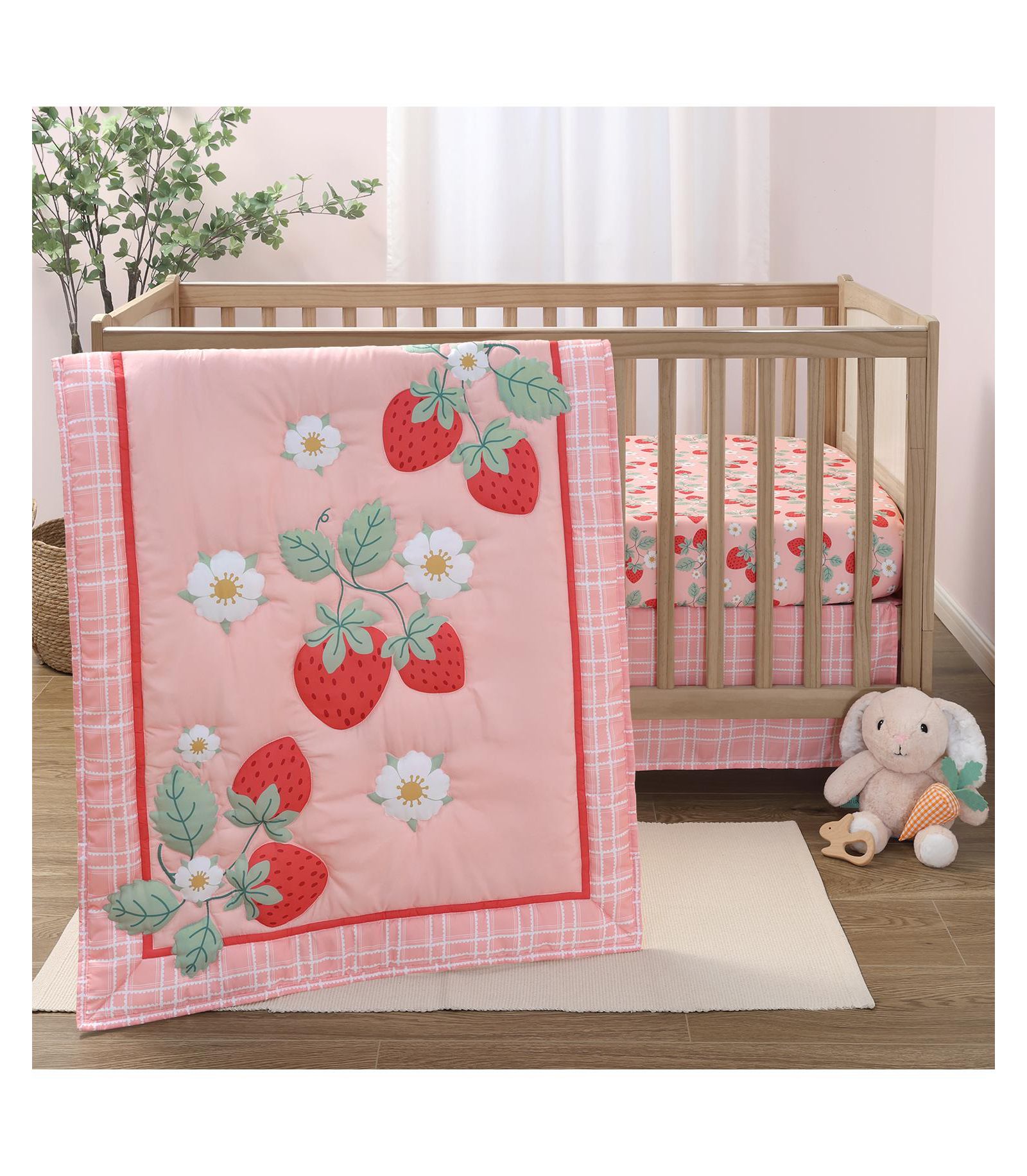 Комплект постельного белья для детской кроватки The Peanutshell, Strawberry Sweet, 3 Pieces