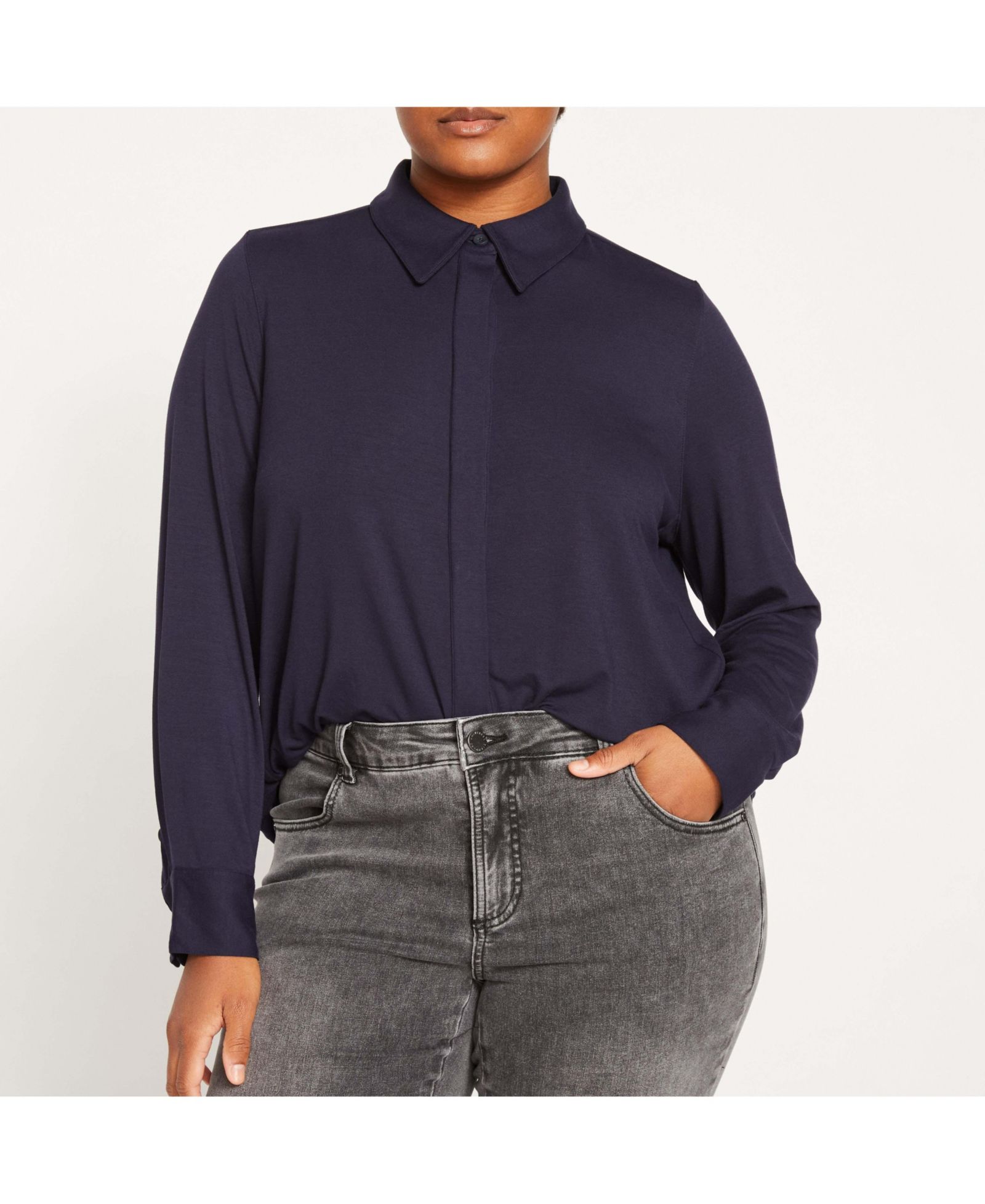 Universal Standard рубашка Elbe Liquid Jersey Plus Size, классическая посадка