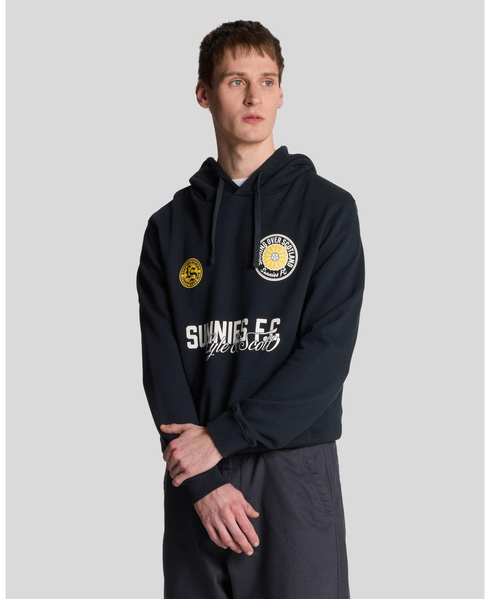 Lyle & Scott Men's Sunnies FC Graphic Pullover Hoodie