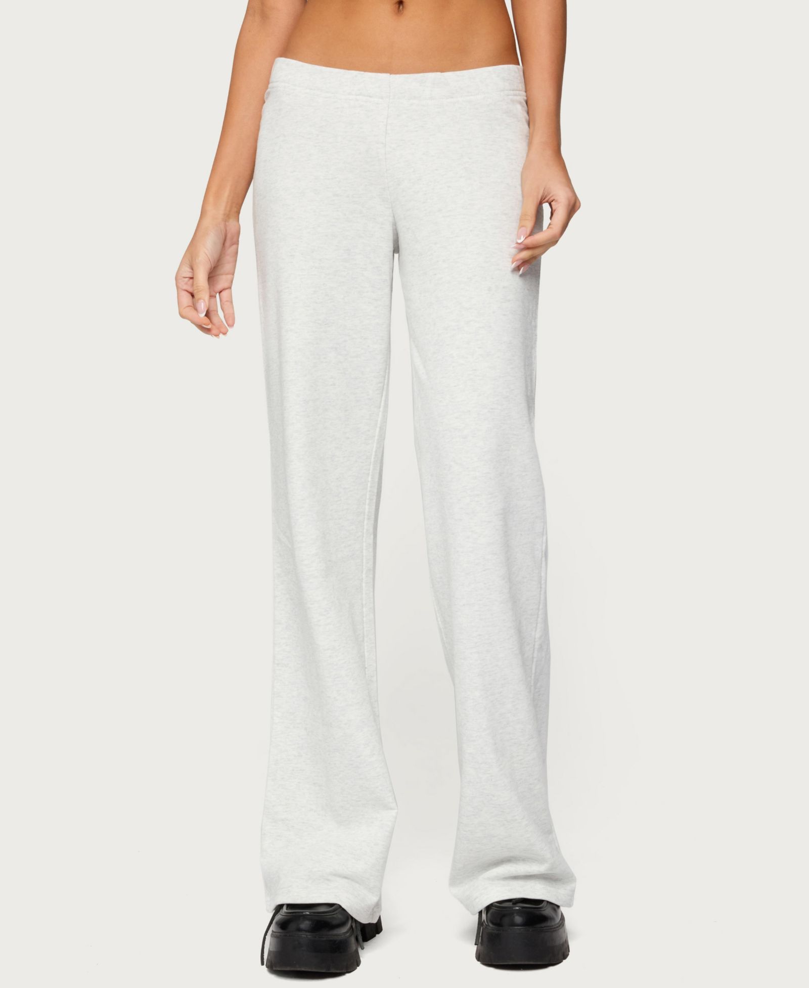 Edikted Women's Briela Star Studded Sweatpants