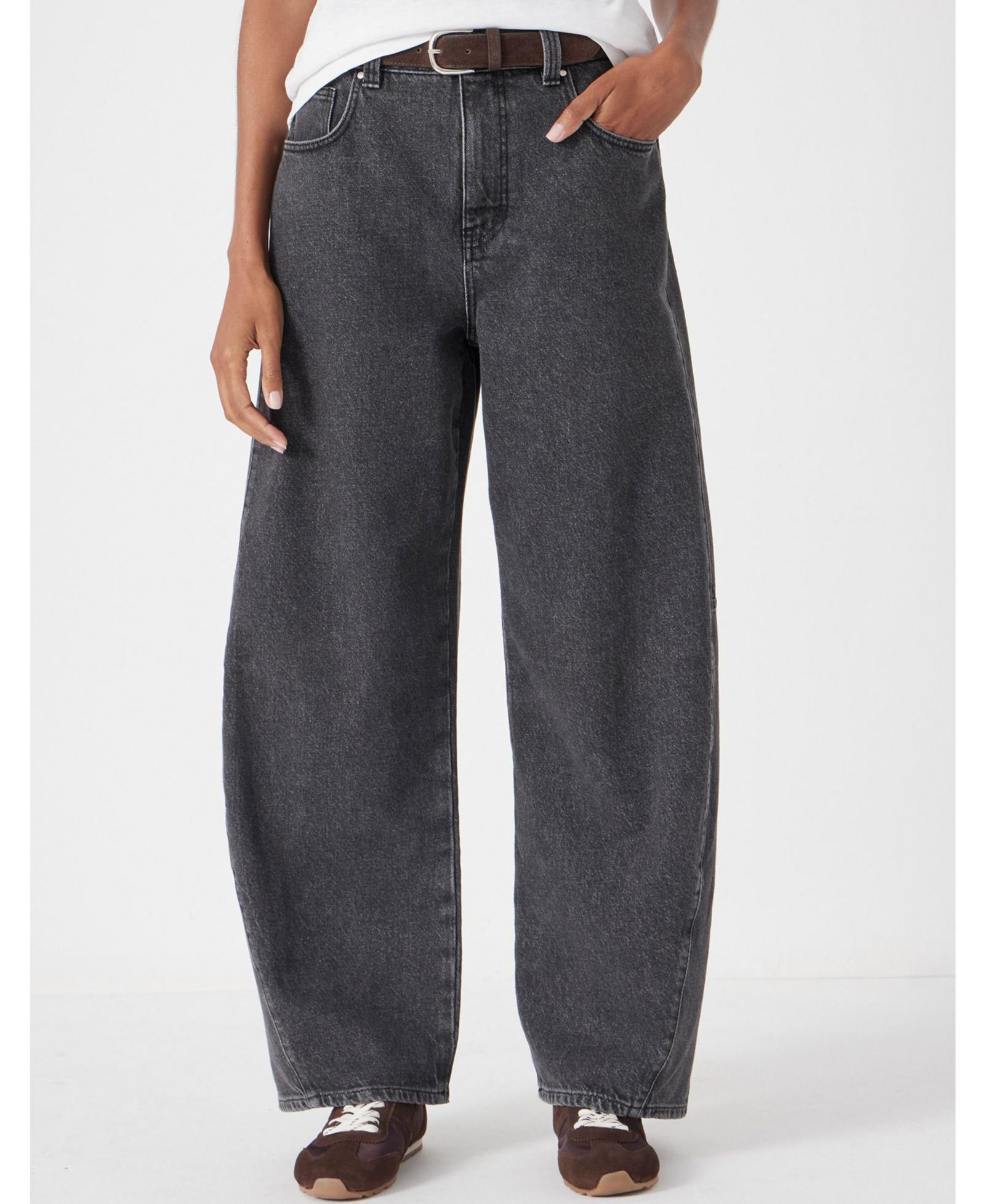 Hush Women's Bree Horseshoe Barrel Leg Jeans