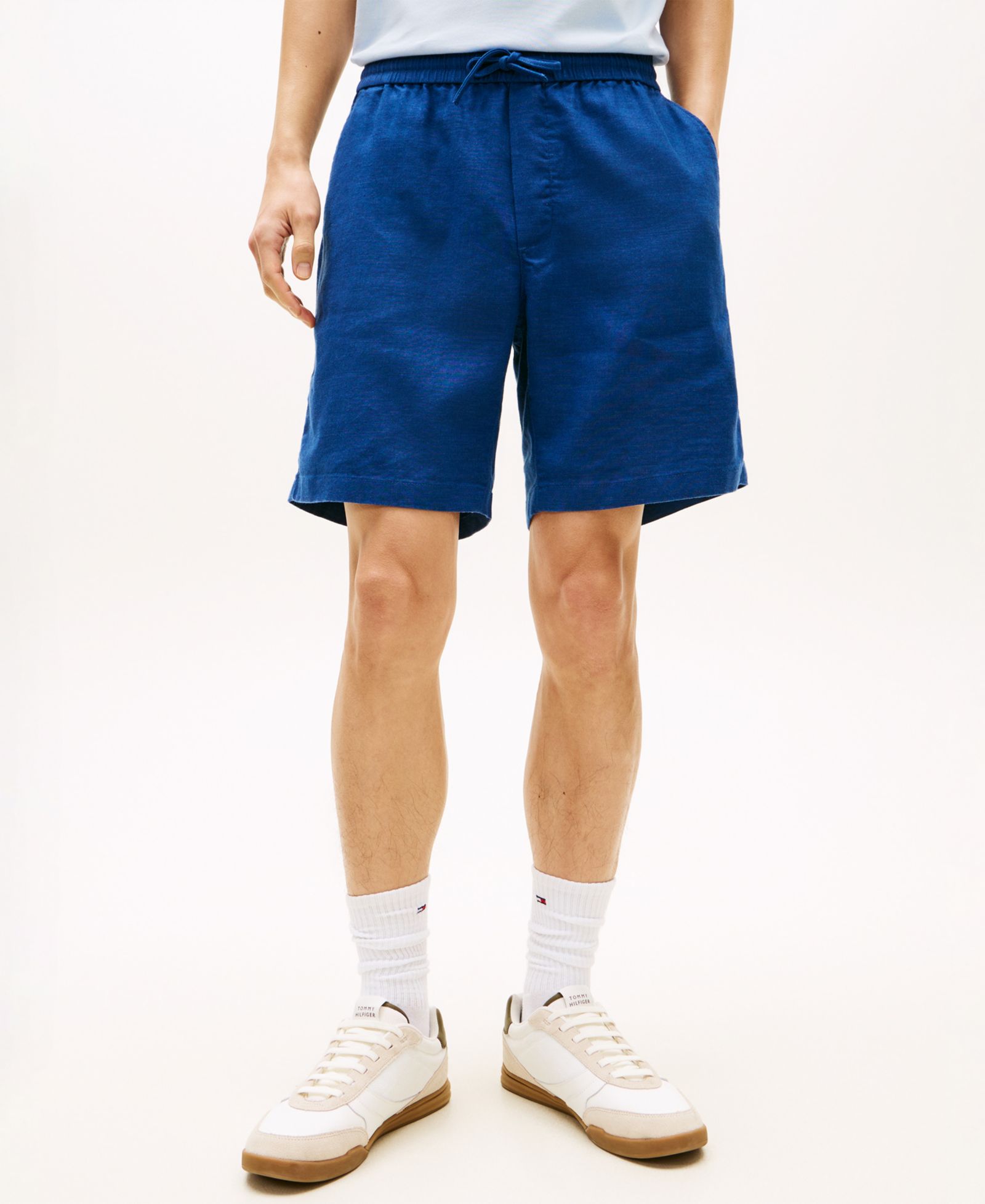 Tommy Hilfiger Men's Regular-Fit Shorts, 8" Inseam