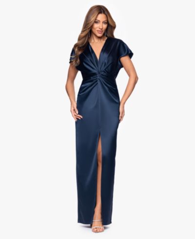 Женское вечернее платье XSCAPE Short Sleeve V-Neck Gown