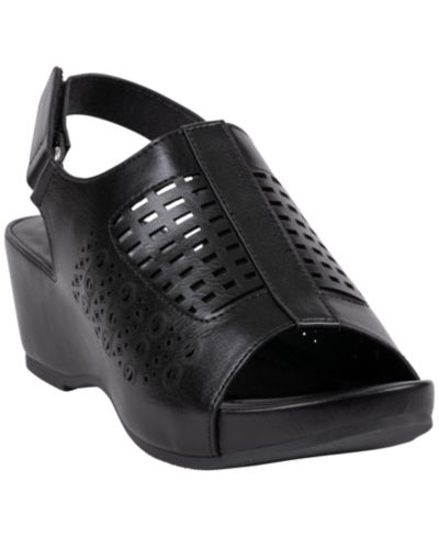 Женские сандалии на танкетке GC Shoes Women's Mahina Perforated