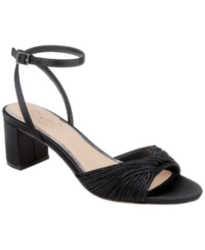 Jewel Badgley Mischka Women's Pretty Round Toe Dress Sandals