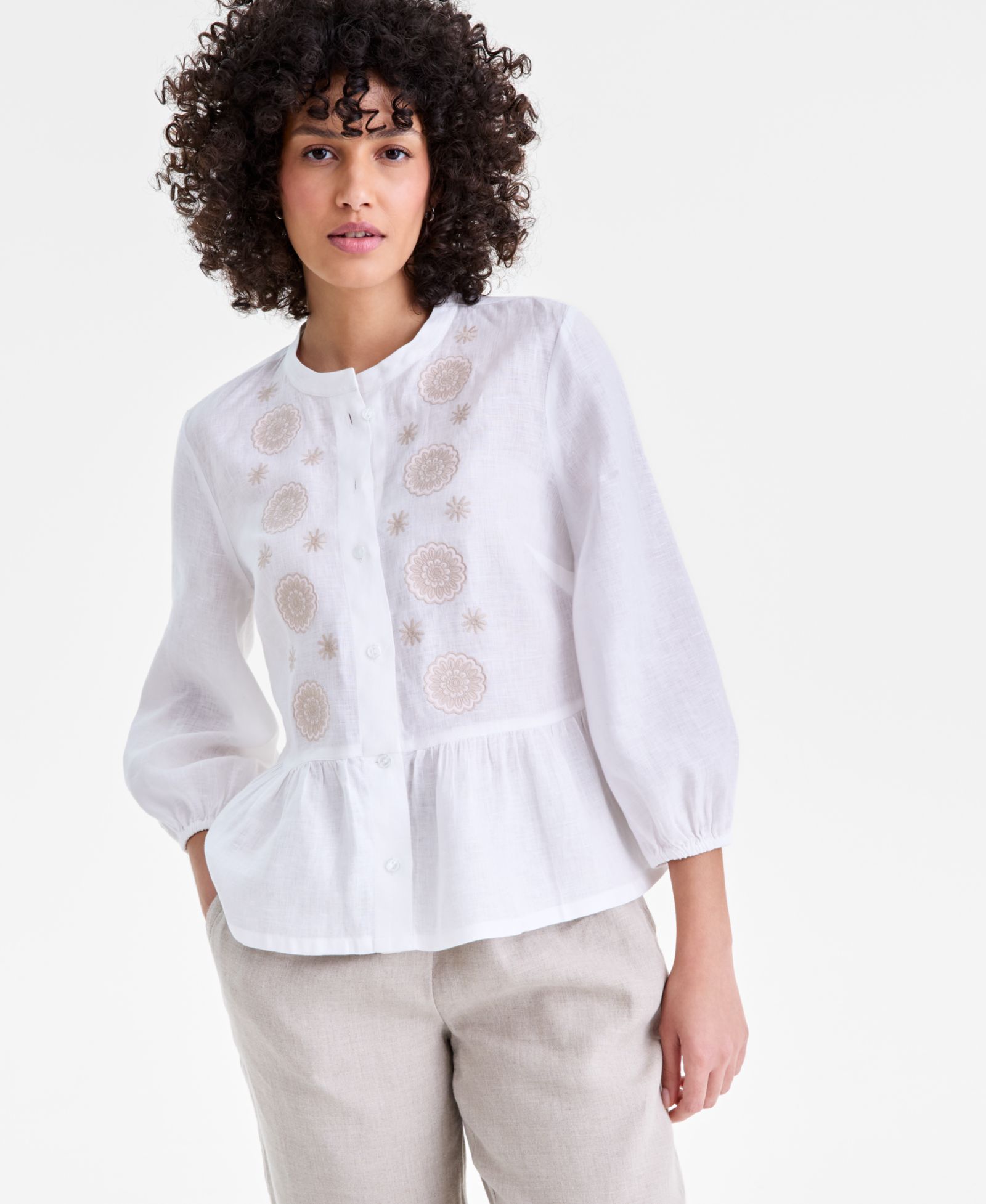 Женский топ Charter Club Linen Embroidered-Front Peplum