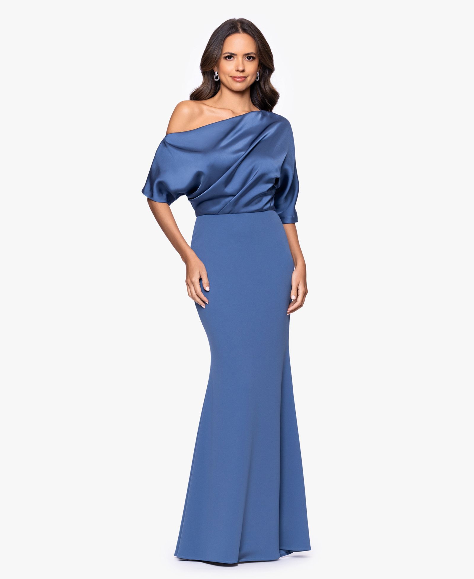 Betsy & Adam Женский Off-The-Shoulder Gown