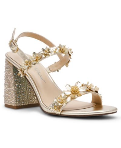 Сандалии Women's Betsey Johnson Drue Block Heel Dress