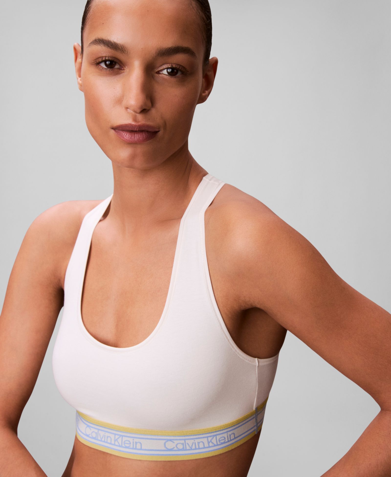 Calvin Klein Women's Icon Full-Coverage Racerback Bralette QF8692