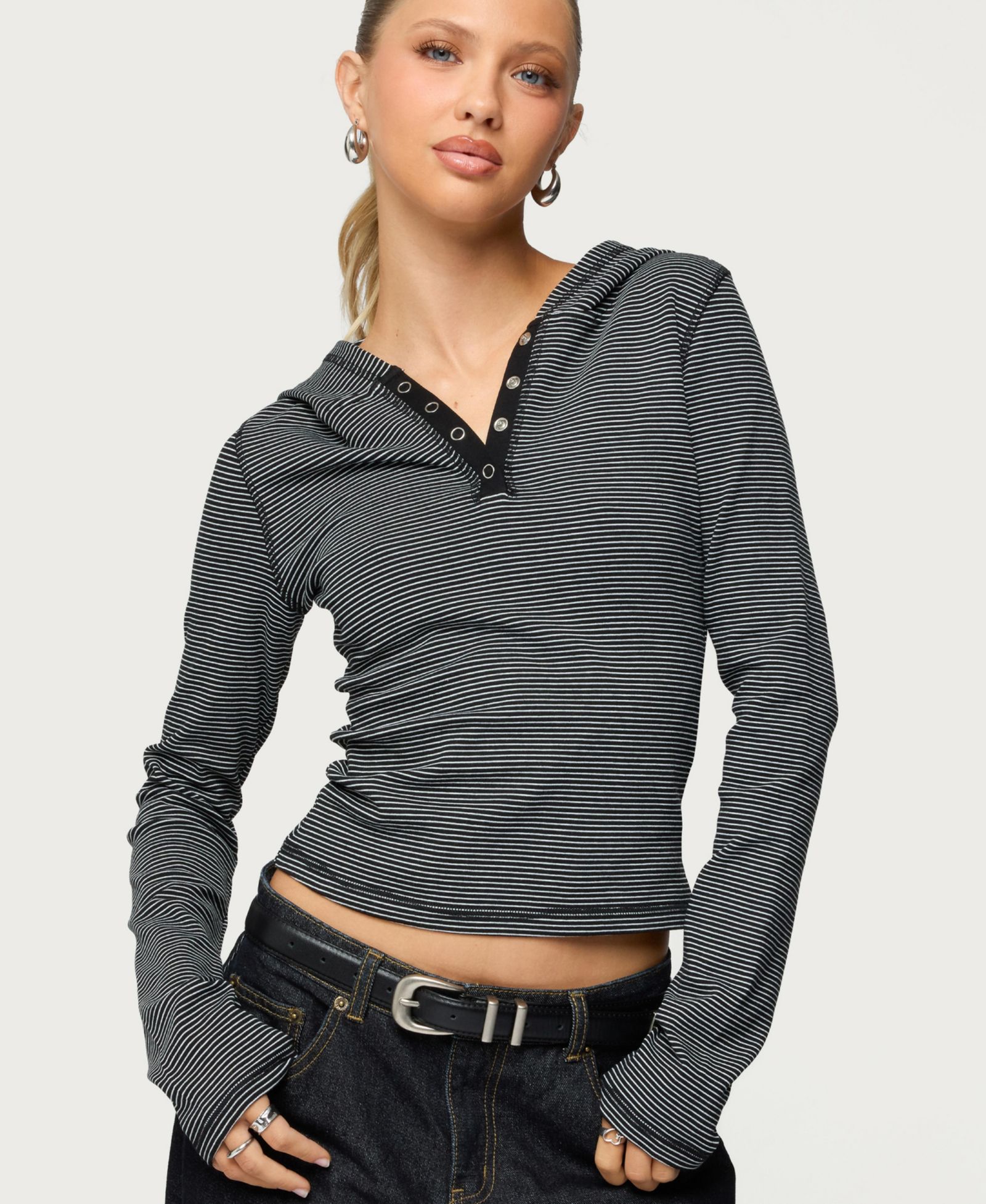 Edikted Женский топ Henley в полоску с капюшоном, Damson