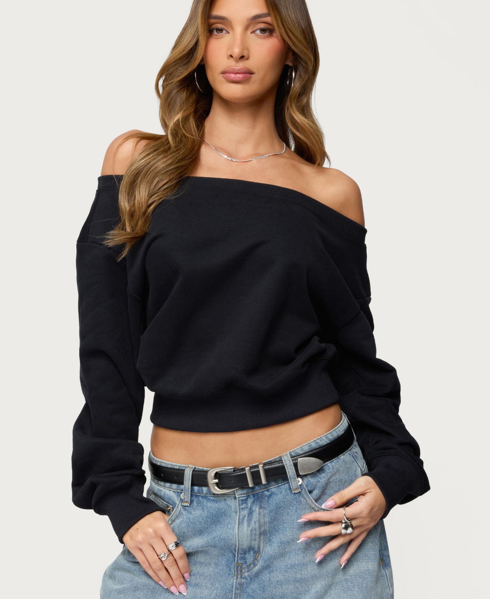Женская толстовка Edikted Christy Off Shoulder