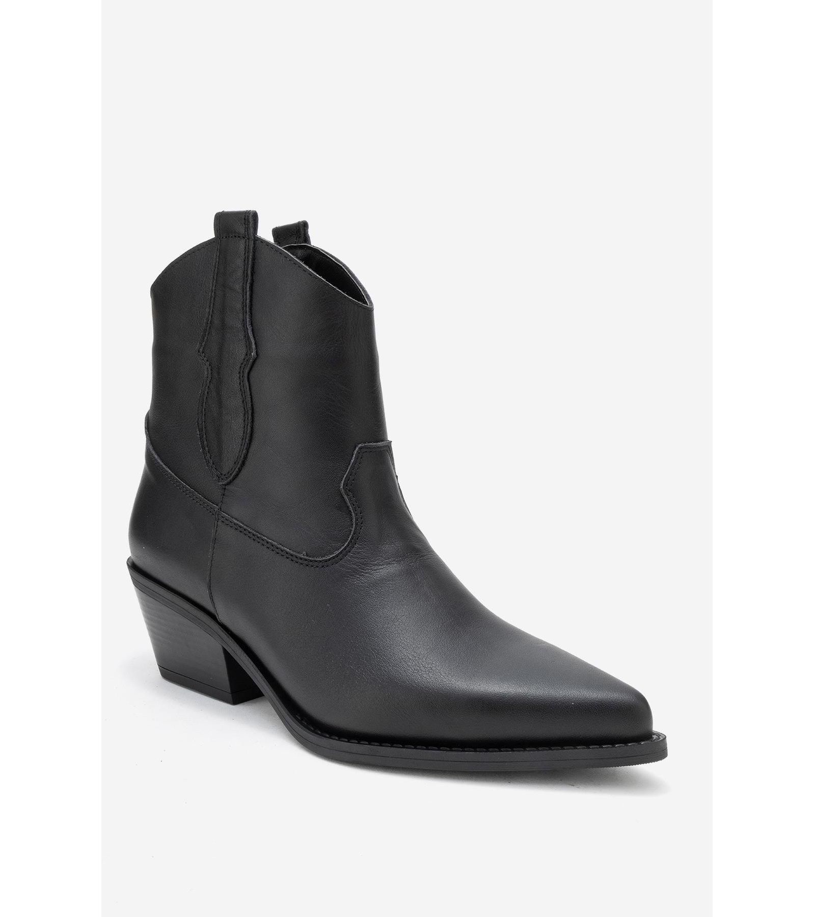 Кожаные вестерн-сапоги Forever & Always Shoes Elia