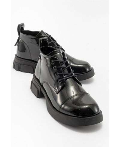 Prologue Shoes Women's Lagom Patent Boot