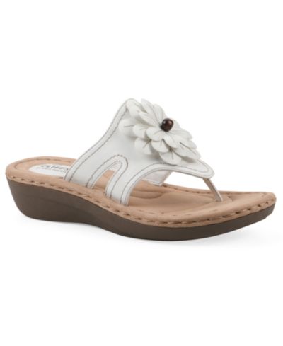 Женские Cliffs by White Mountain Cashlyn Flower Sandals
