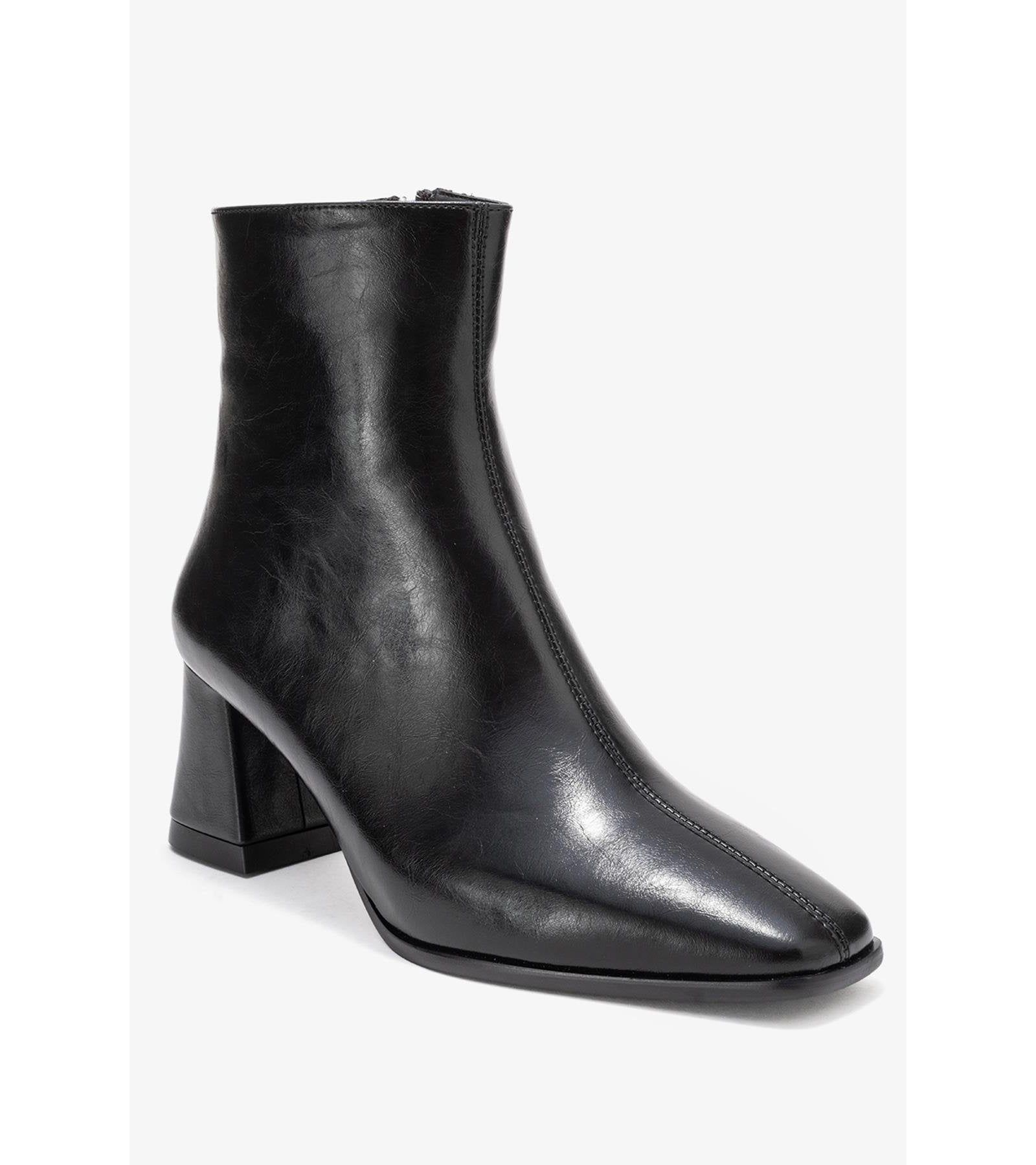 Prologue Shoes Women's Arven Block Heel Boot