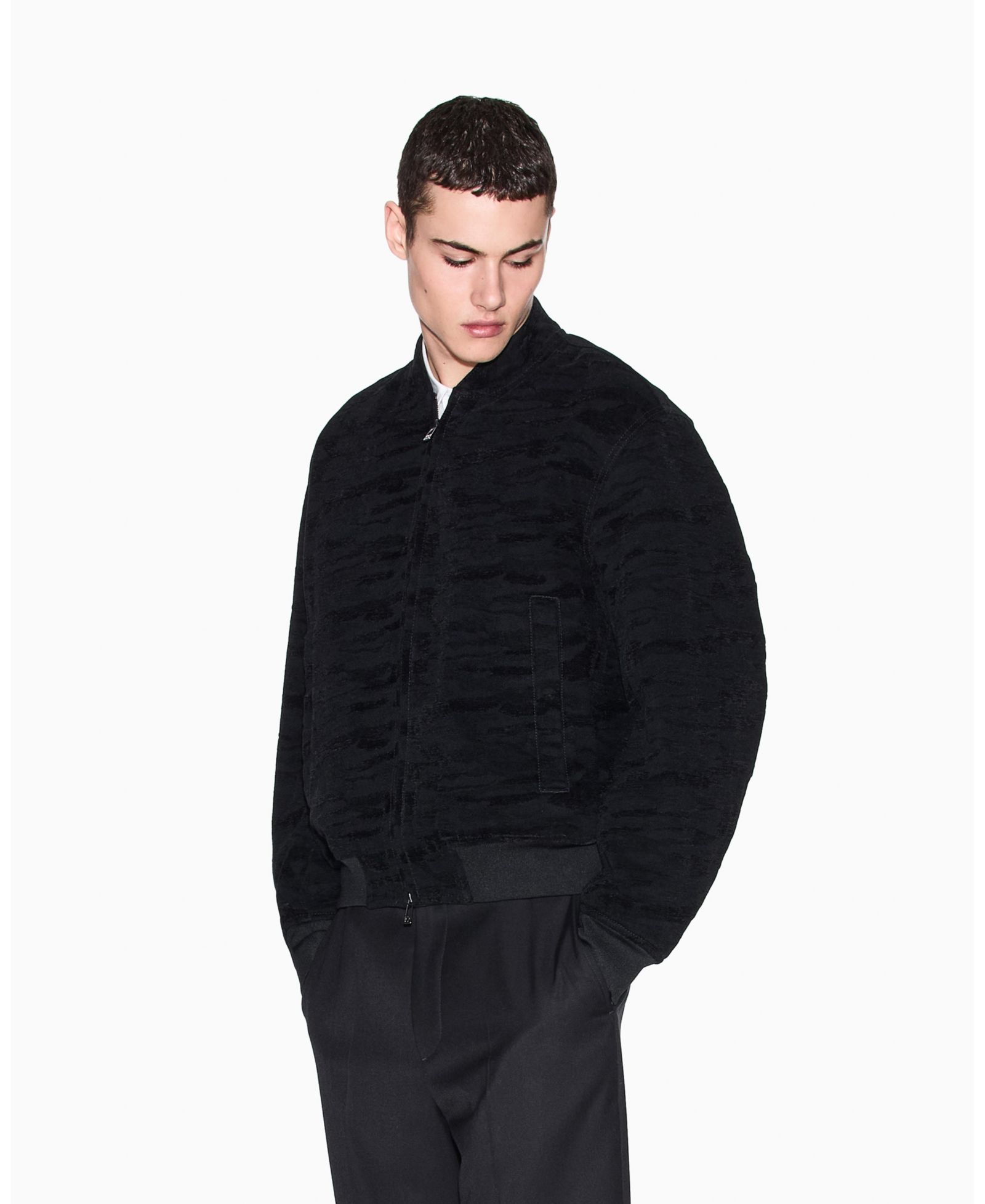 Мужской бомбер A|X Armani Exchange Jacquard Camouflage Bomber Jacket