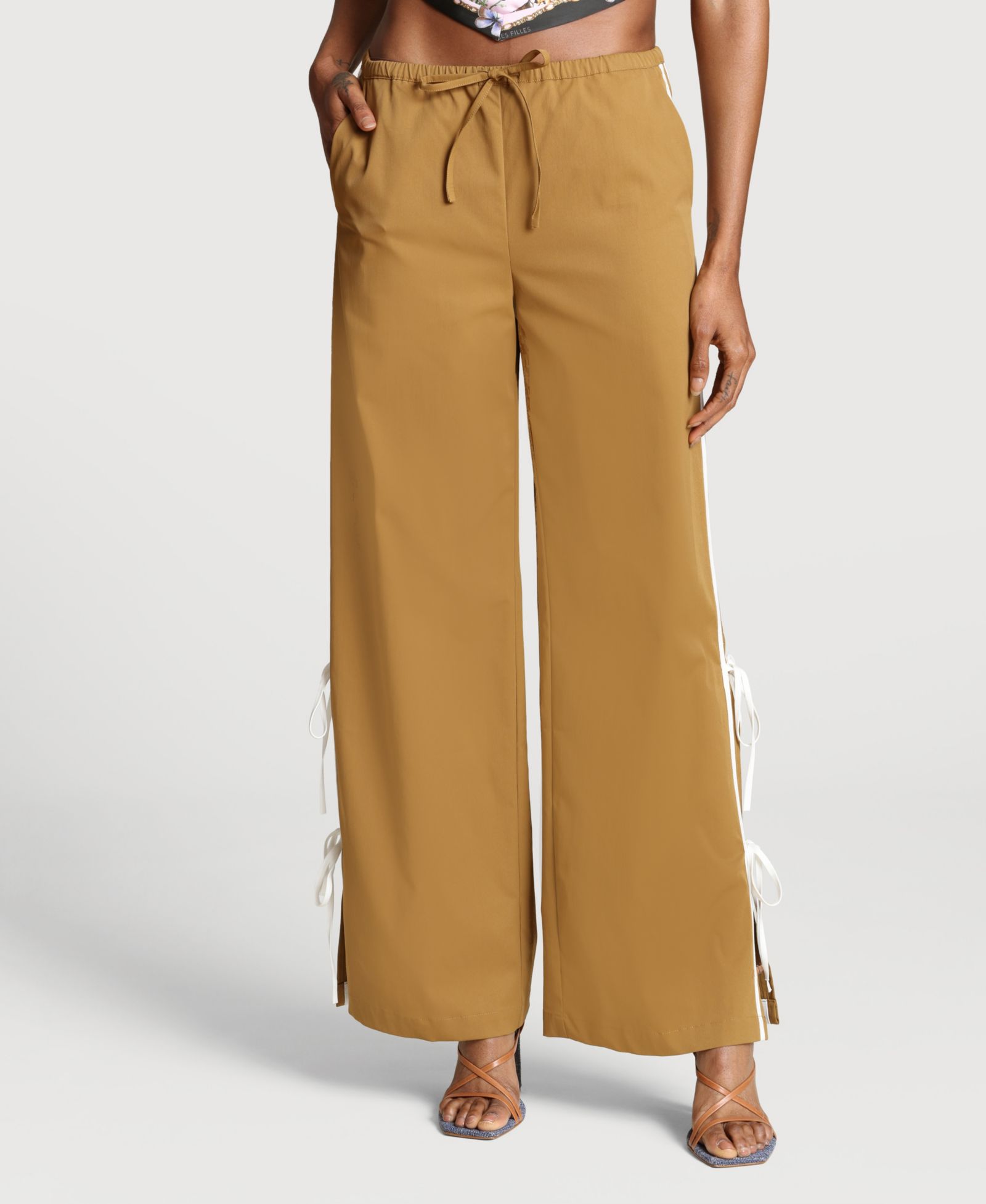 Женские брюки Avec Les Filles Side Tie Mid Rise Elastic