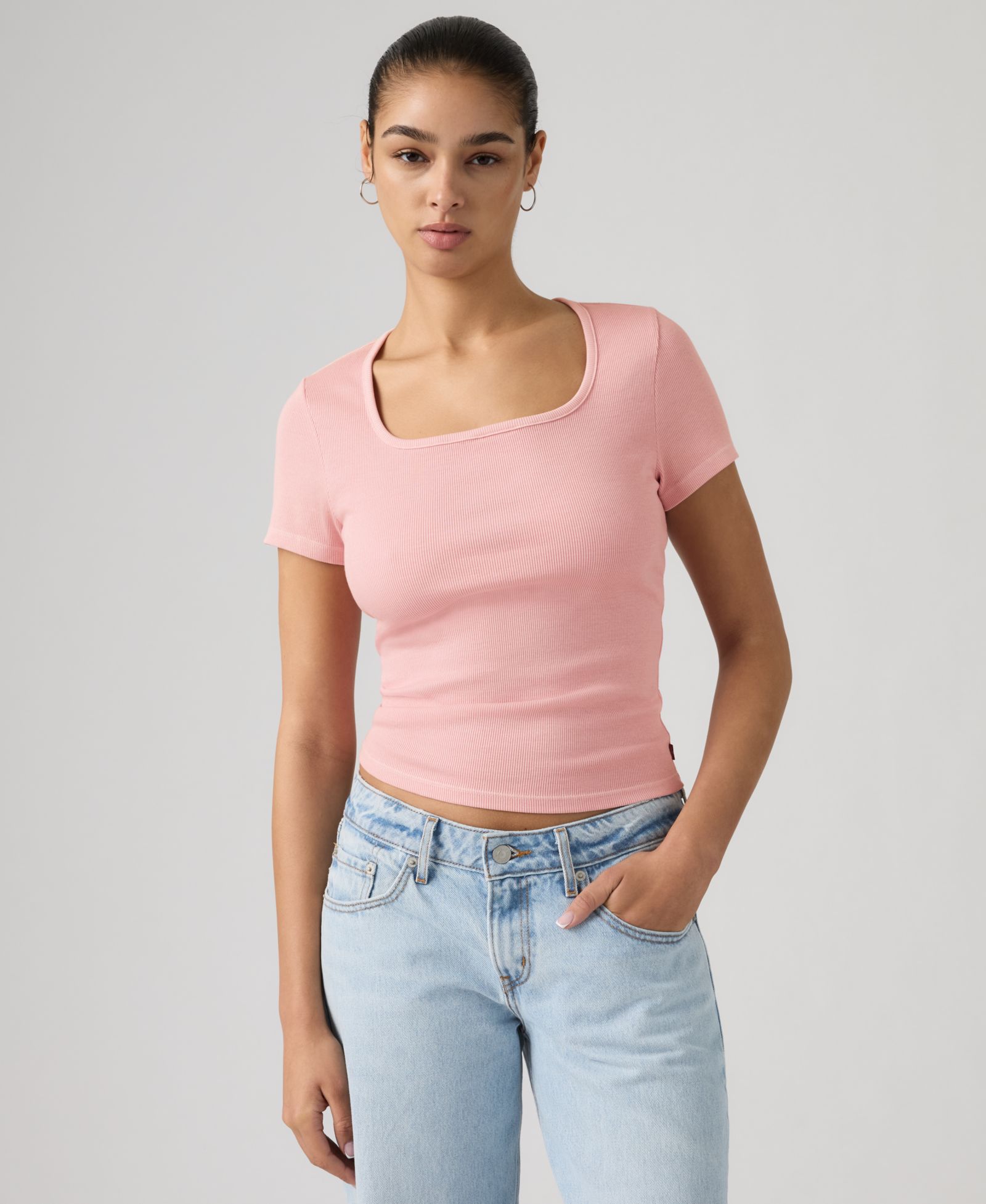 Levi's® Premium Women's Essential Square Neck T-Shirt