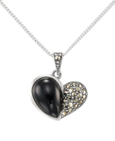 Macy's Подвеска Heart Pendant Necklace Marcasite and Onyx в Sterling Silver